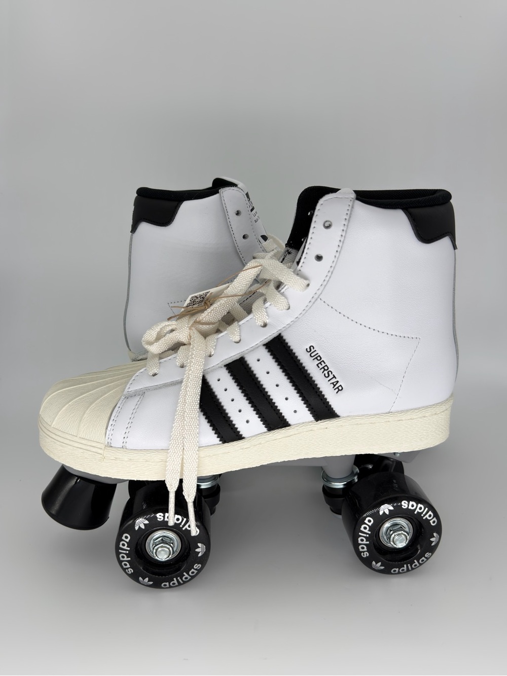 Adidas Superstar 82 Skate White Black Off White Women’s Size 7.5 JS4038 NEW